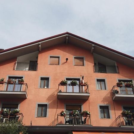 Hotel Cristina Verrayes Bagian luar foto