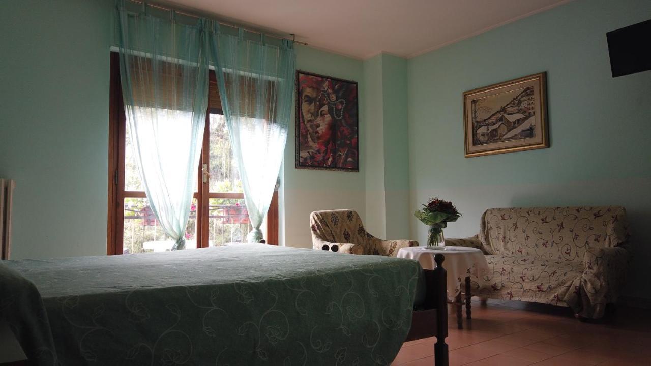 Hotel Cristina Verrayes Bagian luar foto
